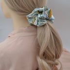Pure Silk Scrunchie detail