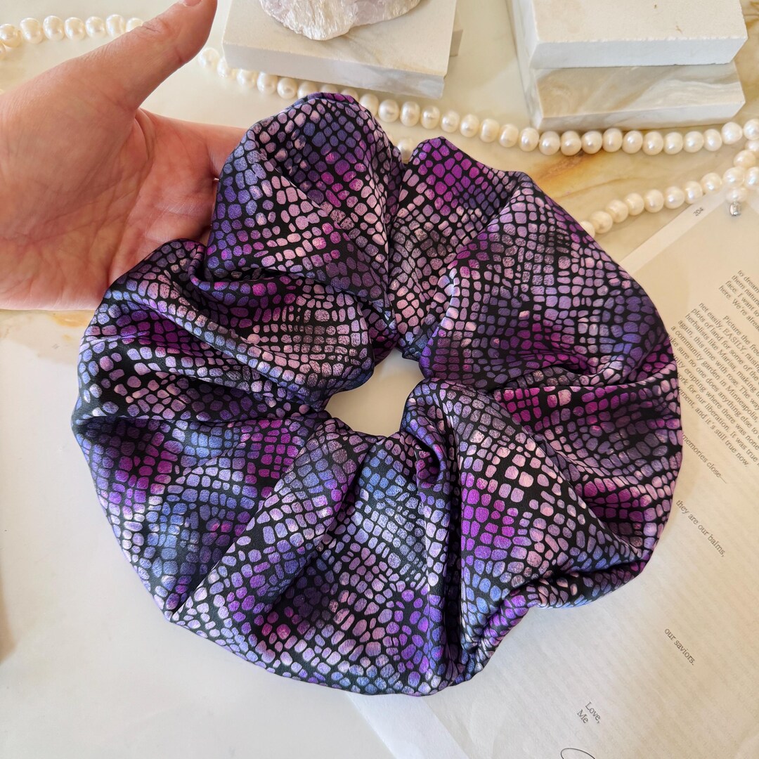 Oversized 30 Momme Silk Scrunchie