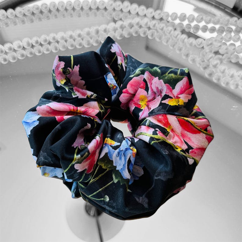 Black Floral Vintage silk scrunchie detail