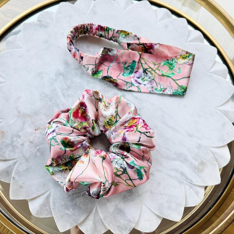 Floral silk scrunchie soft jumbo detail
