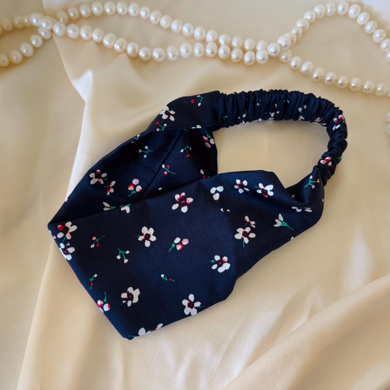 Floral Print silk headband on model
